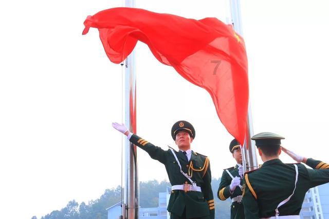 史上最贱小游戏之足球选关版
